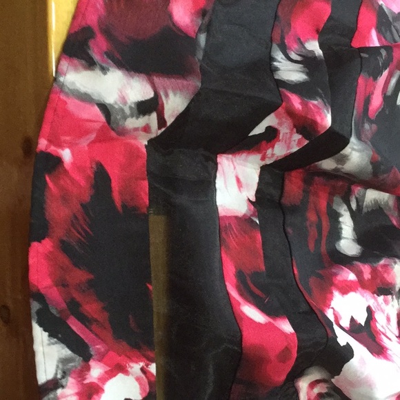 Relativity skirt glamour line color 2x - Picture 3 of 4